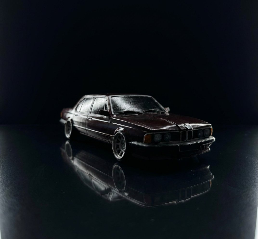 Модель BMW 7 серии (E23) по фотографиям